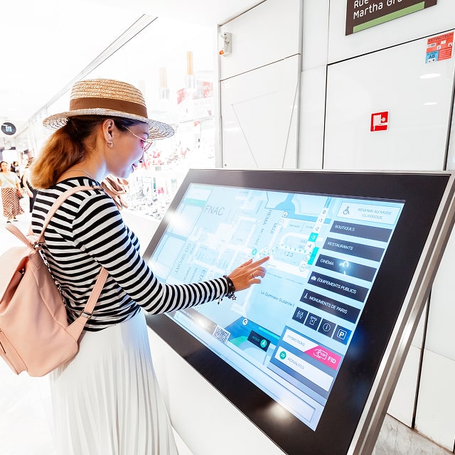 Interactive, immersive, and gamified content delivery