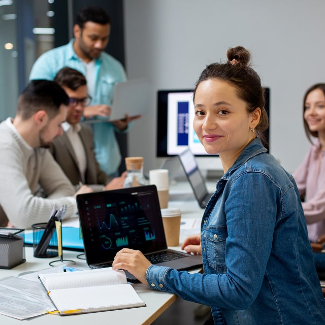 Commitment to sustainable advertising practices